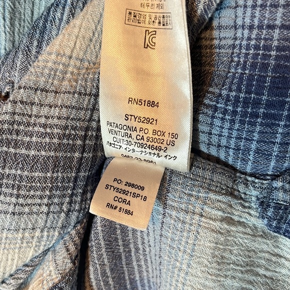 Patagonia Short Sleeve Button Down - Picture 5 of 7